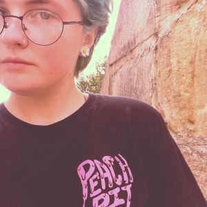 Meet your Posher, Olivia